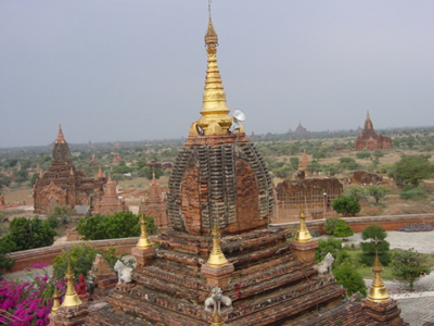 담마야지까 파고다에 본 버강 Bagan 